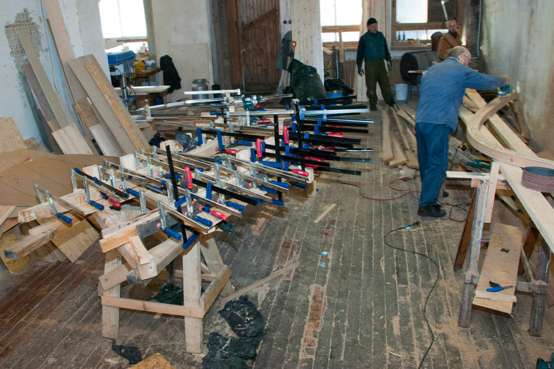 20120131-kaarte-liimimine-073_1.jpg - 2. 31.01.2012. Foto Mart Mõniste