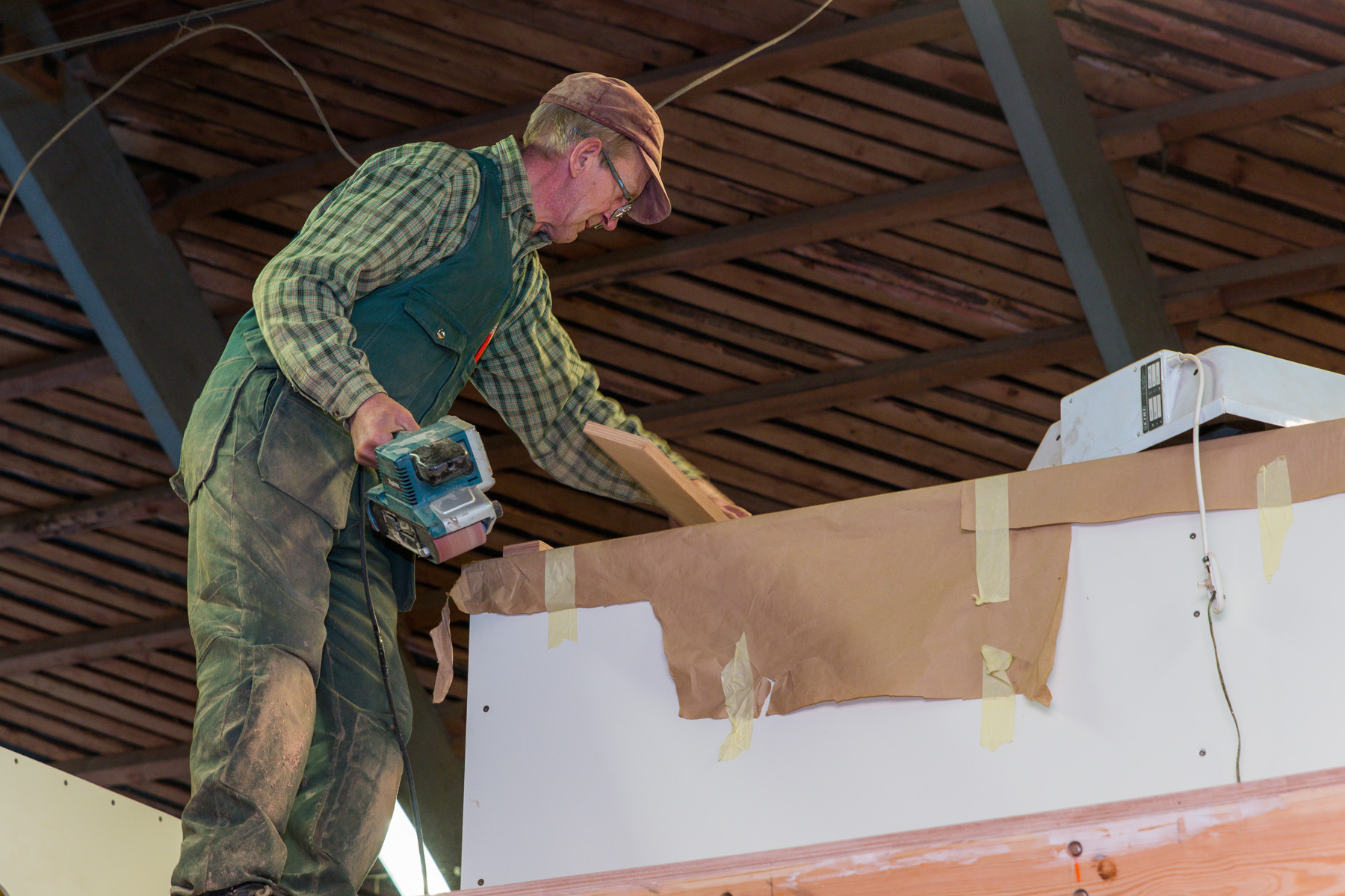 20150507-Lauka-lestalaev-160.jpg - 5.05.2015 Keretööd. Foto Mart Mõniste