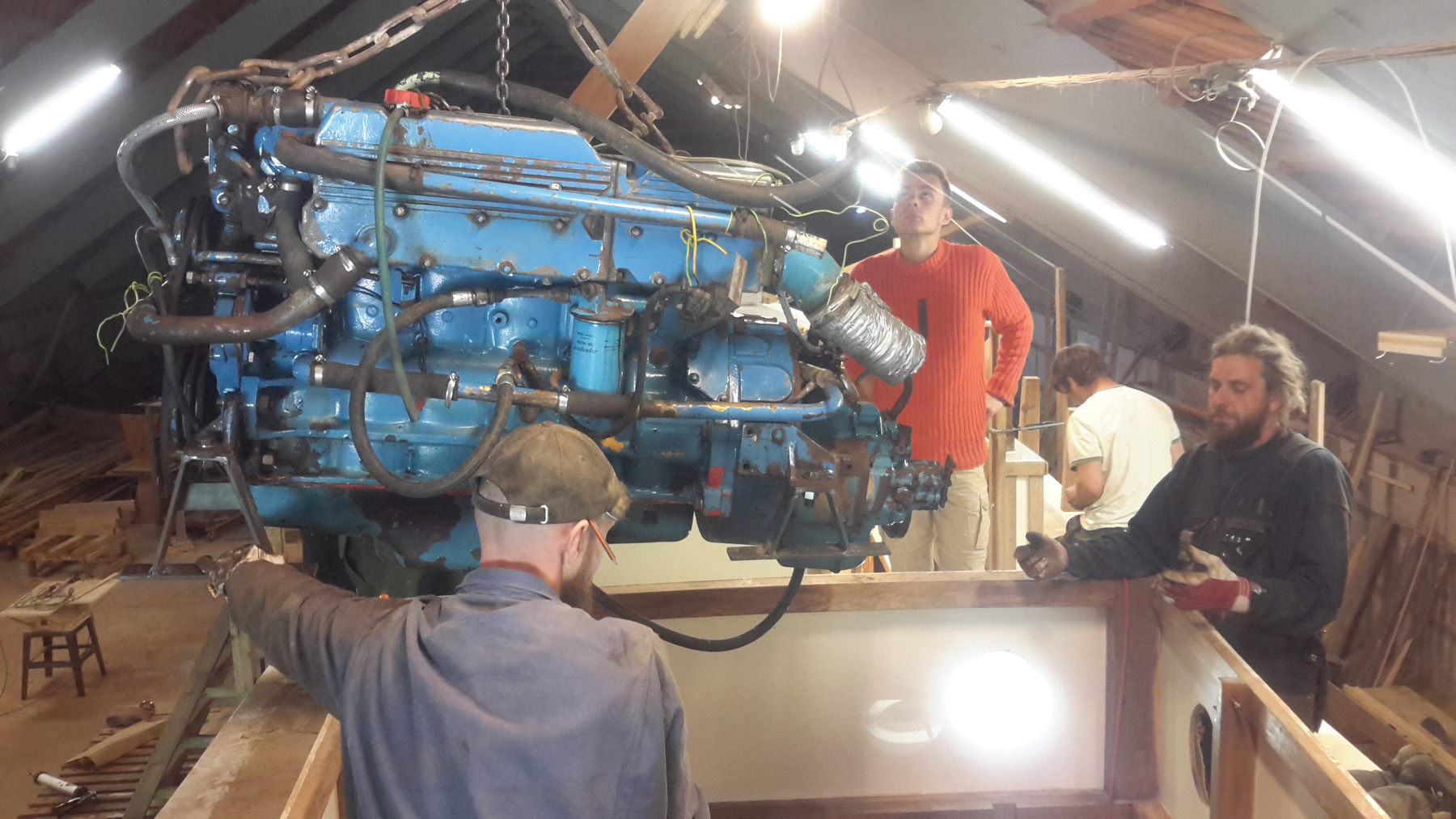 20150616_150715.jpg - 16.06.2015 Mootori paigaldamine. Foto Ain Tähiste