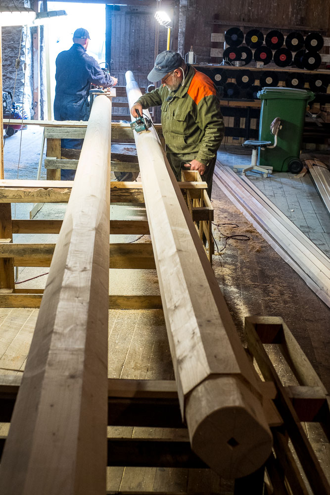 TX_15_03_F6842_W.jpg - 31.03.1015 Mastide tegemine. Foto Toomas Kokovkin